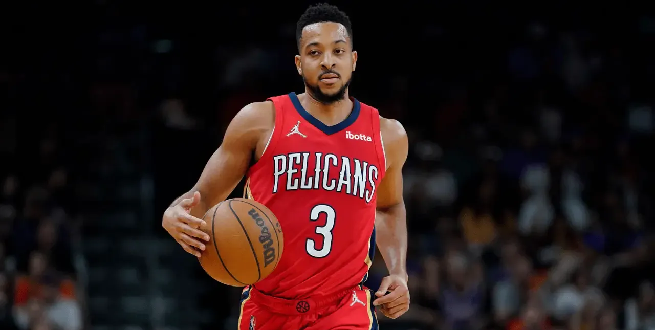 包含休斯敦火箭迎葡超关键赛，窗口期状态回暖，更衣室稳定，年轻球员得到机会的词条一竞技电子