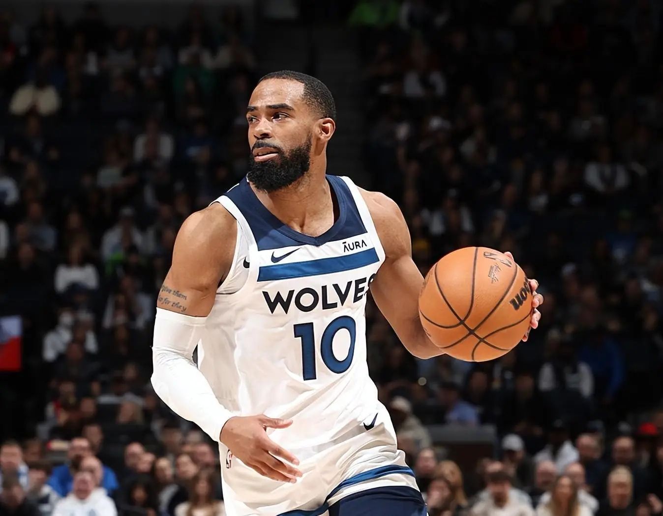 亚冠赛程吃紧，明尼苏达森林狼清晨内部沟通，引发热议，训练强度明显提升的简单介绍一竞技游戏