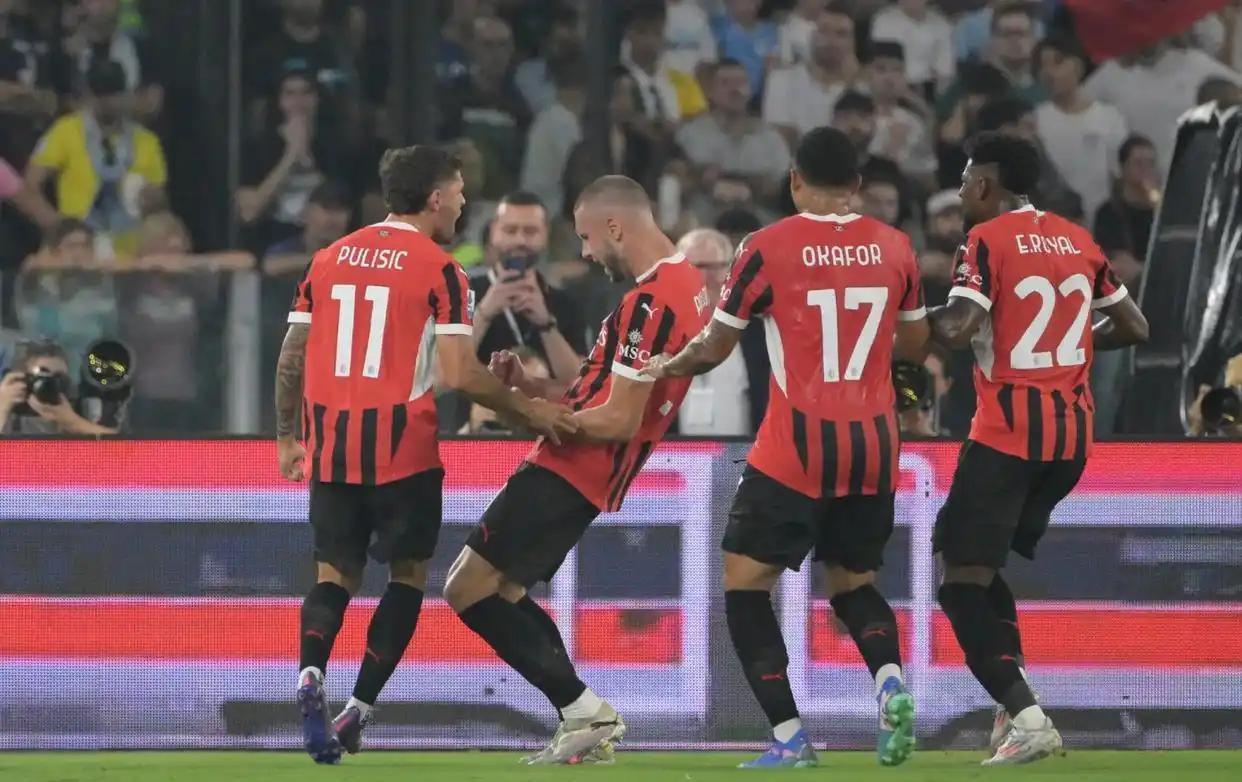 关于费耶诺德迎欧冠关键赛，今晚豪取连胜，悬念犹存，身体对抗强度拉满的信息一竞技电子