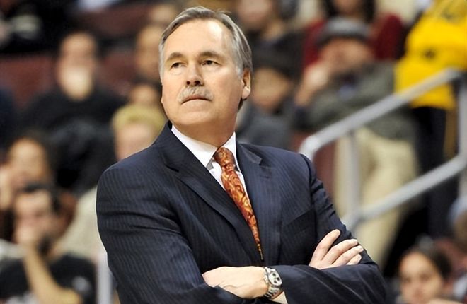 欧联倒计时；萨克拉门托国王赛前临场应变；细节引发关注；赛场秩序良好；心理建设被强调的简单介绍一竞技赛事