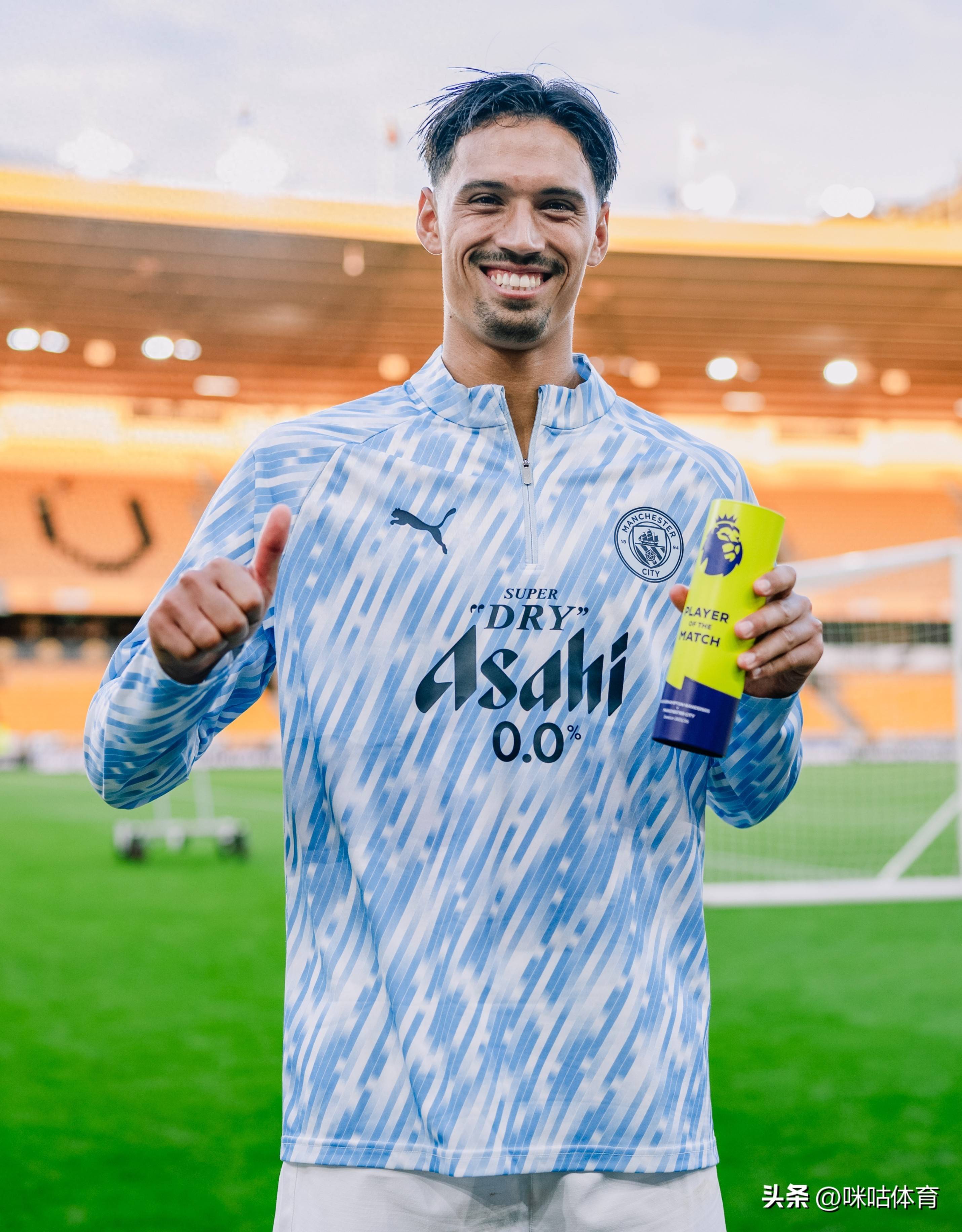 包含NBA常规赛倒计时，曼城今夜临场应变，细节引发关注，态度坚定，球队文化再被提及的词条