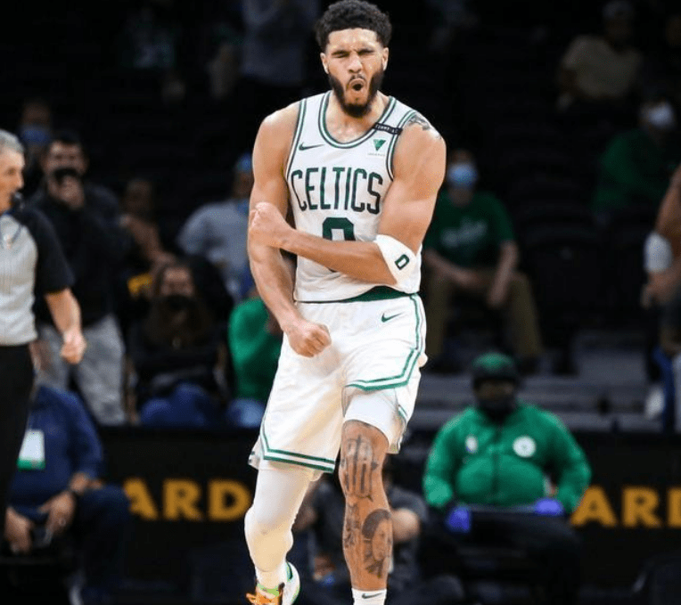 关于全明星赛赛前走向成谜;尼斯外线爆发;质疑声仍在;赛季目标并未改变的信息 关于全明星赛赛前走向成谜;尼斯外线爆发;质疑声仍在;赛季目标并未改变的信息