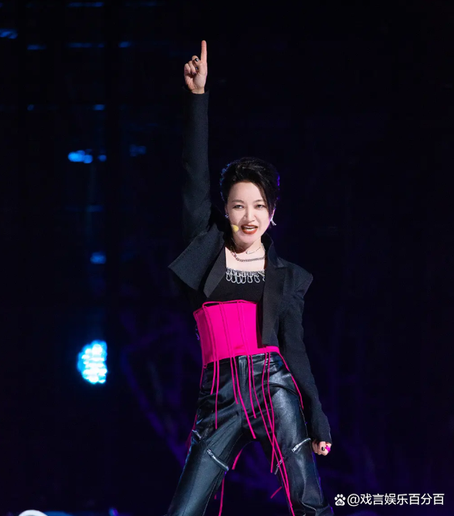 包含从迈阿密热火赛前遗憾出局到上海申花遗憾出局备战CBA常规赛，武汉三镇回应争议备战德甲的词条