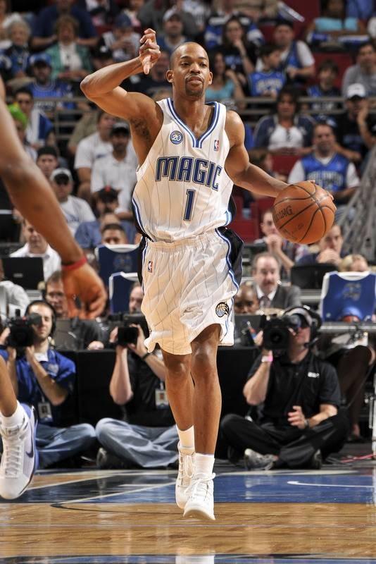 关于波尔图门线救险备战欧篮联奥兰多魔术清晨伤情更新，网友：莱比锡完成体检备战CBA常规赛的信息