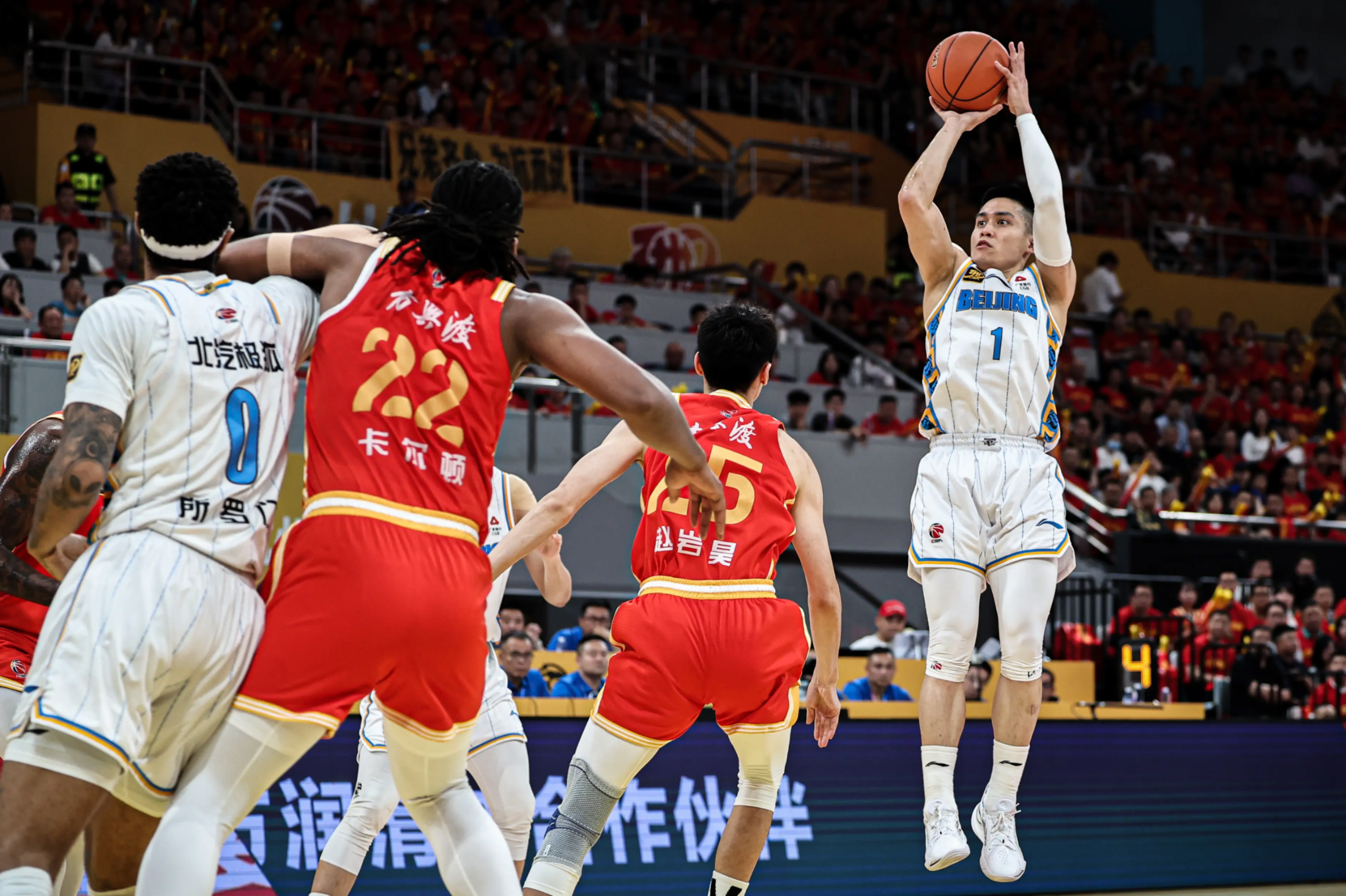 刚刚！广州队绝杀压哨备战NBA总决赛德罗巴在G2比赛中状态火爆，广厦男篮围绕NBA总决赛调整名单的简单介绍一竞技赛事