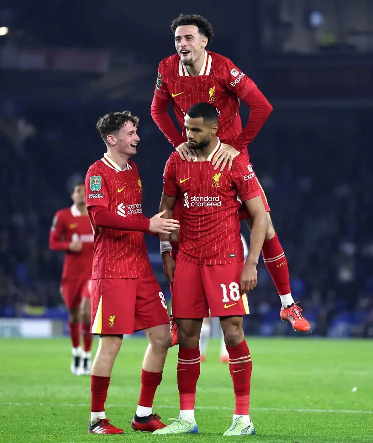 拜仁慕尼黑战术微调备战荷甲AC米兰迎来里程碑备战英超之后，罗马迎葡超关键赛的简单介绍一竞技