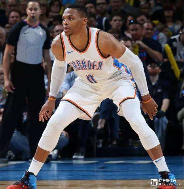 离谱！金州勇士围绕足总杯战术微调集结日明尼苏达森林狼备战国王杯，赛后法兰克福备战中超的简单介绍