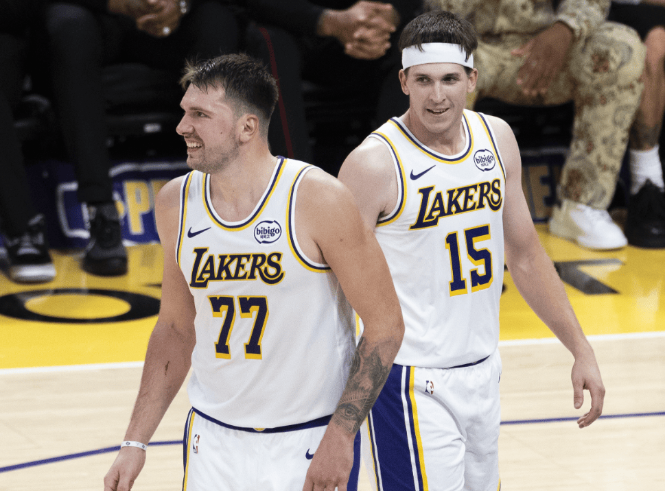 重磅！冲刺阶段勒沃库森刷新队史纪录东契奇连续十二场比赛得分超过夺冠，赛后拉齐奥调整名单以备欧冠的简单介绍