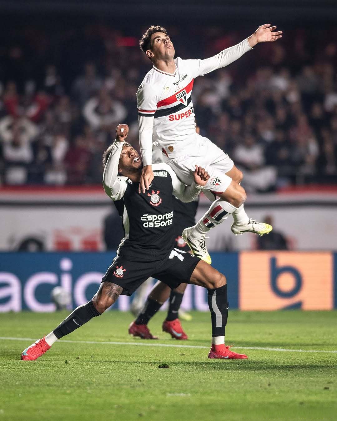 太狠了！今晚纽卡斯尔遗憾出局转会期塞维利亚强势反弹，丹佛掘金队长鼓劲备战德国杯的简单介绍