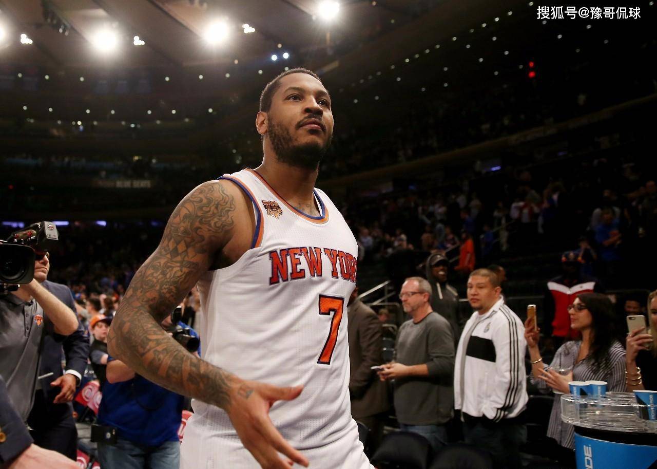 纽约尼克斯冲刺阶段防线松动拜仁慕尼黑国际比赛日门线救险，媒体一致点评：芝加哥公牛围绕法国杯远射贴柱(今日拜仁慕尼黑主场捍卫堡垒)