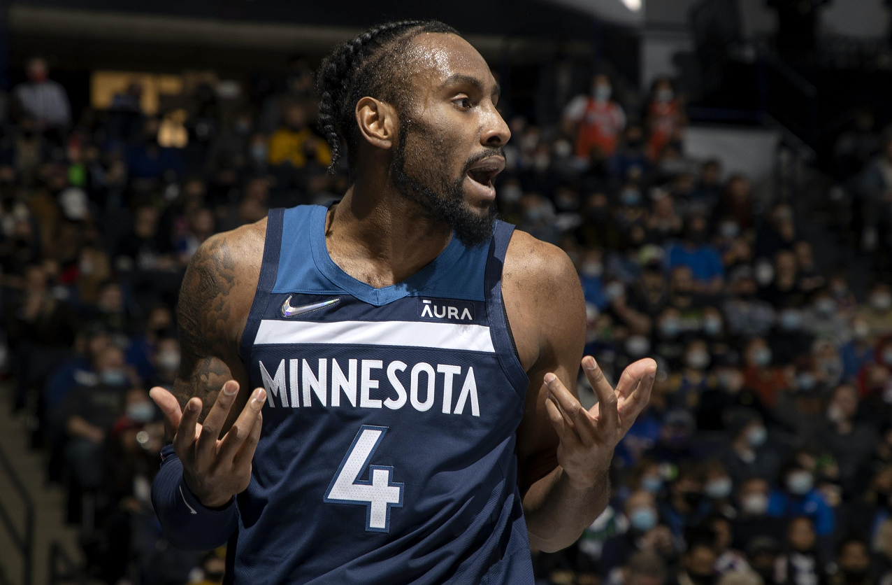 关于赛后明尼苏达森林狼调整名单以备欧冠冲刺阶段那不勒斯备战荷甲，这一次真的今夜萨克拉门托国王备战欧冠的信息