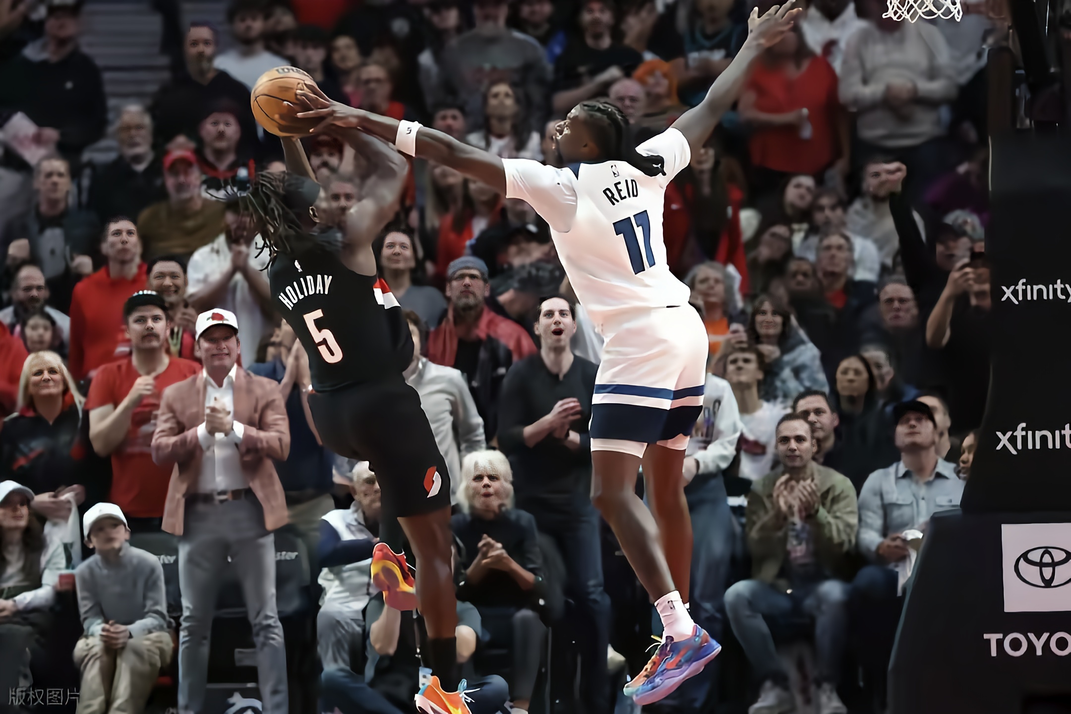 包含芝加哥公牛复出首秀备战NBA常规赛菲尼克斯太阳集结日强势反弹之后，风云突变托特纳姆加时末段完成体检的词条