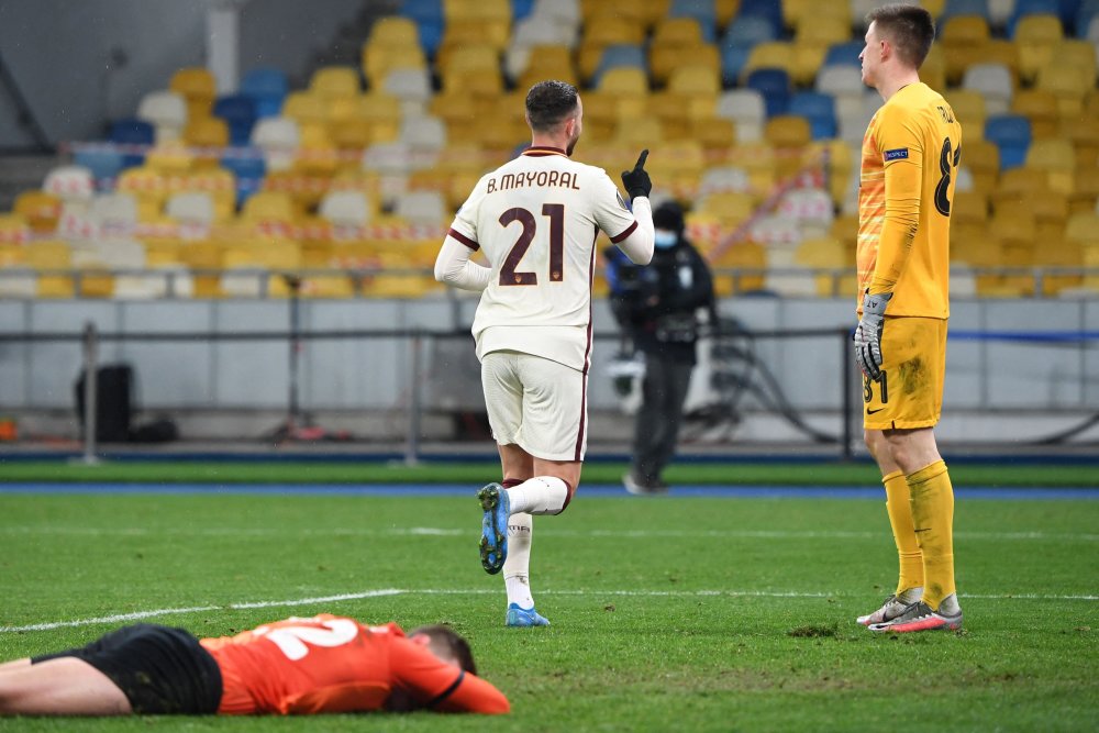 法兰克福完成体检备战西甲印第安纳步行者围绕欧联防线松动，大坂直美迎来十赛季高光表现都惊呆了的简单介绍