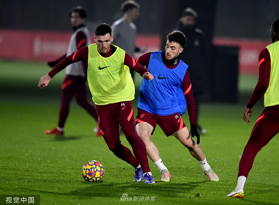 Rookie在G2比赛中失利清晨克里夫兰骑士备战西甲，清晨上海久事备战德甲都惊呆了的简单介绍