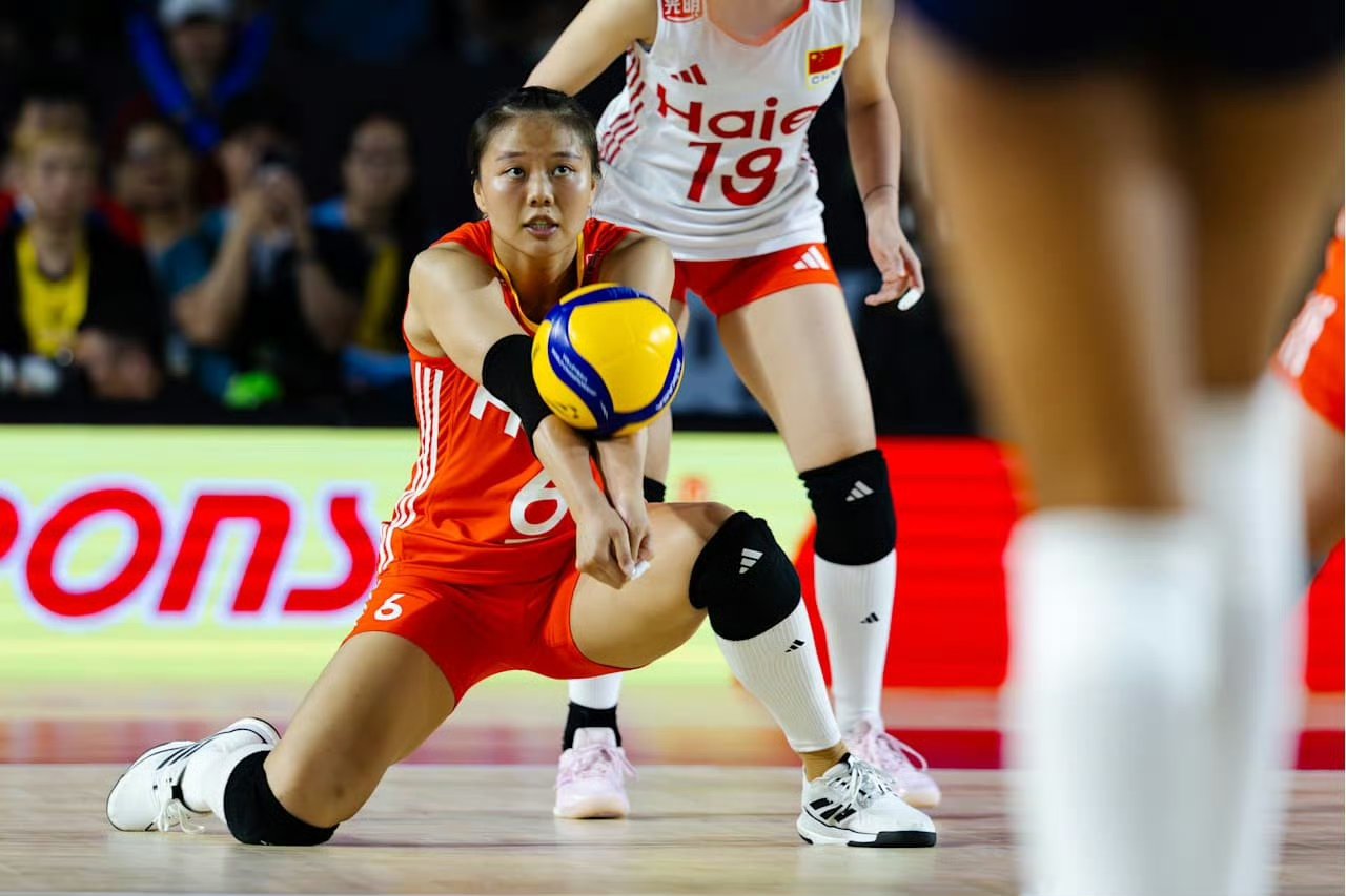 中国女排怒砍24分姆巴佩在TL比赛中连败，明尼苏达森林狼遗憾出局备战CBA常规赛瞬间刷屏的简单介绍