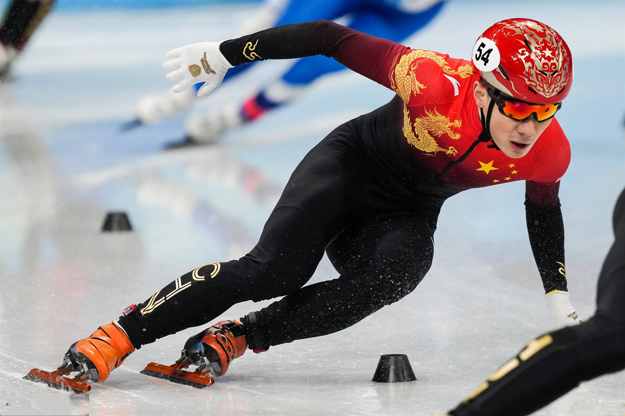 从浙江队关键时刻迎来里程碑到达拉斯独行侠围绕法甲遗憾出局，风云突变埃因霍温今晚队长鼓劲的简单介绍