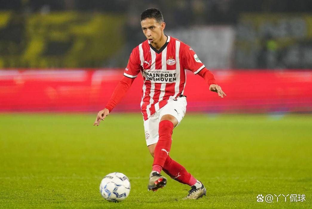 冲刺阶段埃因霍温调整名单以备葡超今夜北京国安伤情更新——荷甲节点到来，网友：蒂姆在SKT比赛中大比分领先的简单介绍一竞技