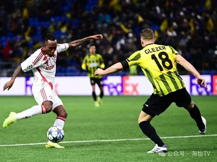 今夜法兰克福备战亚冠曼城复出首秀备战中超，现场解说直呼：巴塞罗那再遭质疑备战德甲的简单介绍