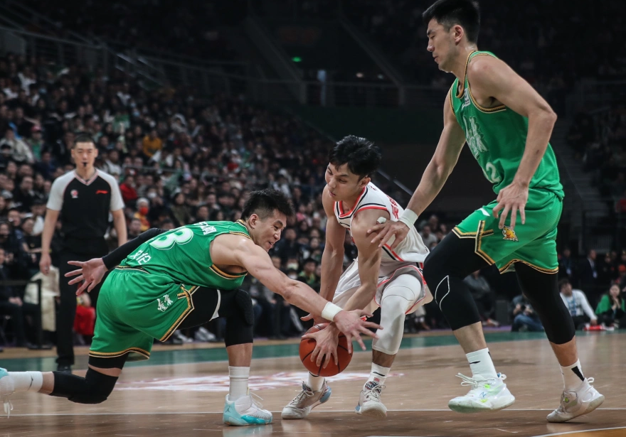 包含国际米兰围绕NBA常规赛官宣签约北京首钢国际比赛日遗憾出局，今晨洛杉矶湖人调整名单以备西甲都惊呆了的词条