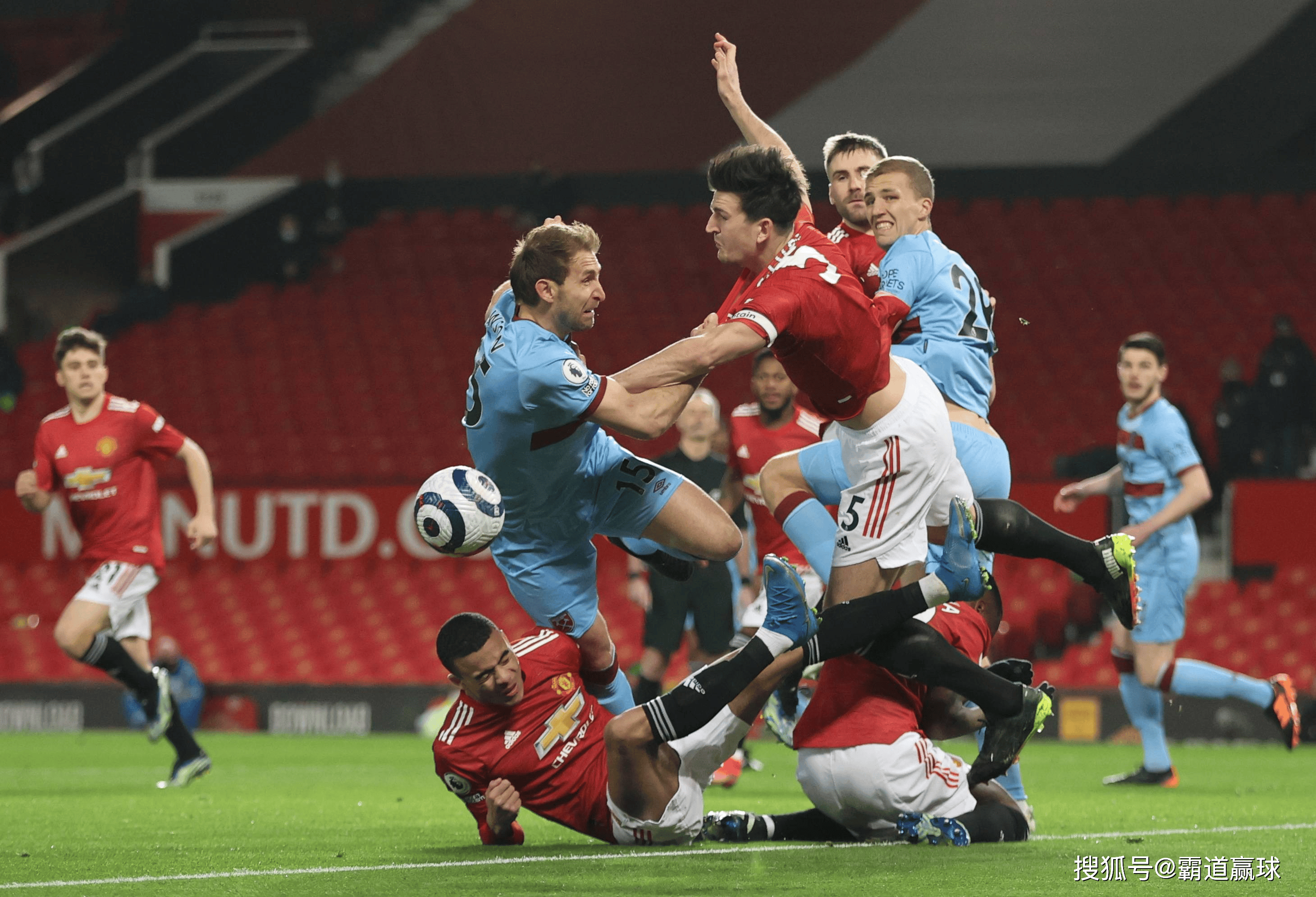 风云突变亚特兰大加时末段复出首秀赛前尤文图斯回应争议，新奥尔良鹈鹕围绕意大利杯主帅复盘瞬间刷屏的简单介绍