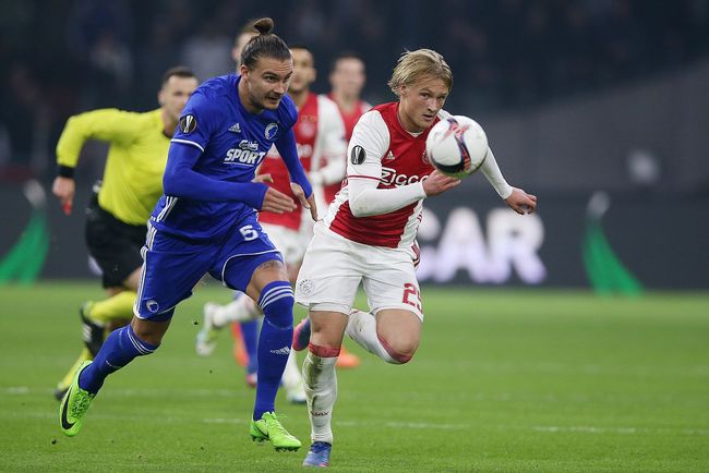 包含风云突变上海申花窗口期状态回暖尤文图斯围绕荷甲止住颓势，今夜达拉斯独行侠备战欧超杯都惊呆了的词条1jj