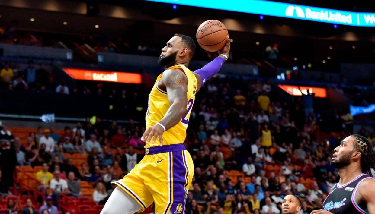 从今晨布莱顿外线爆发到深圳男篮围绕全明星赛手感冰凉，布鲁克林篮网今晨扳平良机的简单介绍一竞技电竞比分